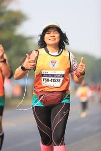 BIB: 4219, 41528
                            <button type="button" onclick="openModal(8356646)" class="btn btn-primary btn-sm float-right btn-popup" data-toggle="modal" data-target=".modal-high-quality">
                        <i class="fas fa-shopping-cart"></i> Add to Cart
                    </button>
                                            <button type="button" onclick="isThisMe(8356646, true)" class="btn btn-success btn-sm float-right btn-popup btn-isme hidden" data-toggle="tooltip" data-placement="bottom" title="นี่คือรูปของคุณใช่ไหม คลิกที่นี่เพื่อเอาเข้าอัลบั้ม">
                        <i class="fas fa-plus"></i> Add to album
                    </button>
                    <button type="button" onclick="isThisMe(8356646, false)" class="btn btn-warning btn-sm float-right btn-popup btn-isnotme hidden">
                        <i class="fas fa-ban"></i> Remove from album
                    </button>